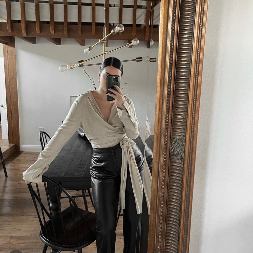 THE LINE BY K JETT WRAP